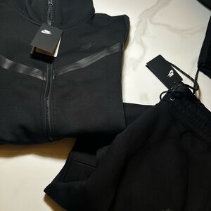 Nike Charcoal Gray Hoodie Set